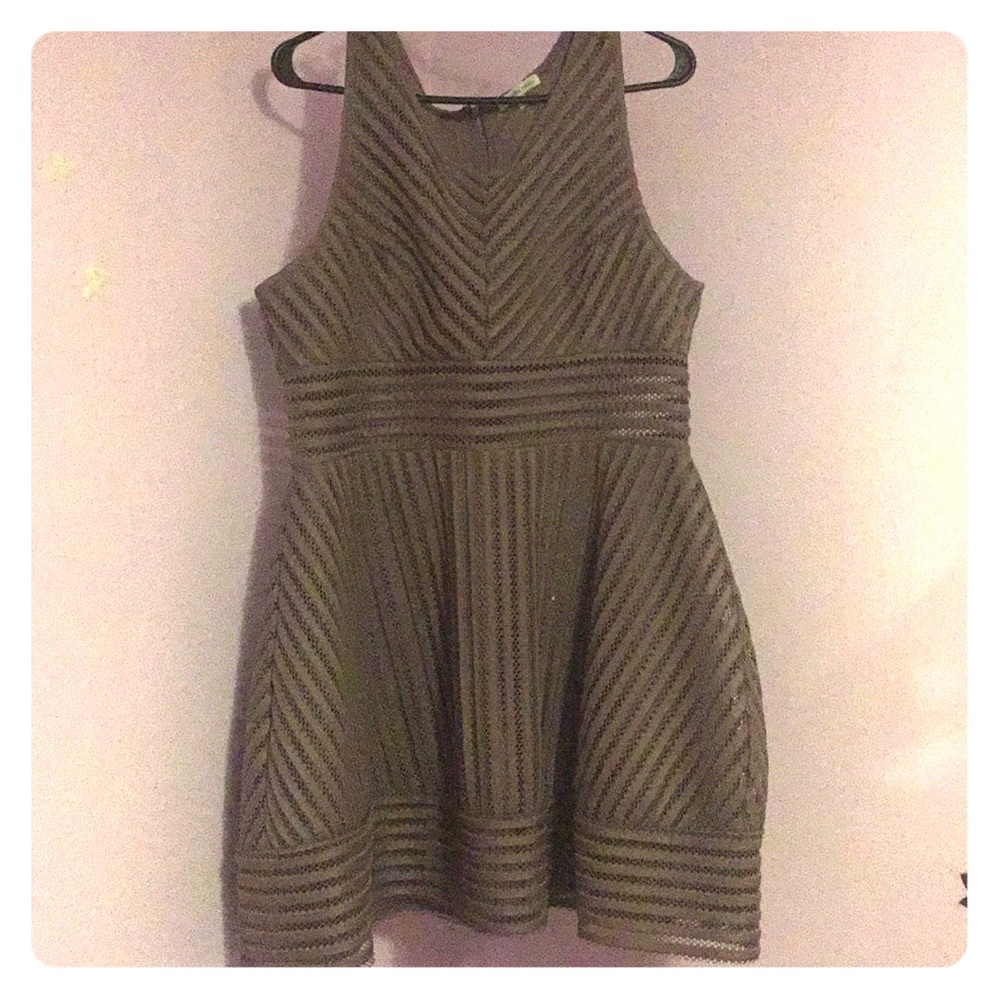 Brown dress